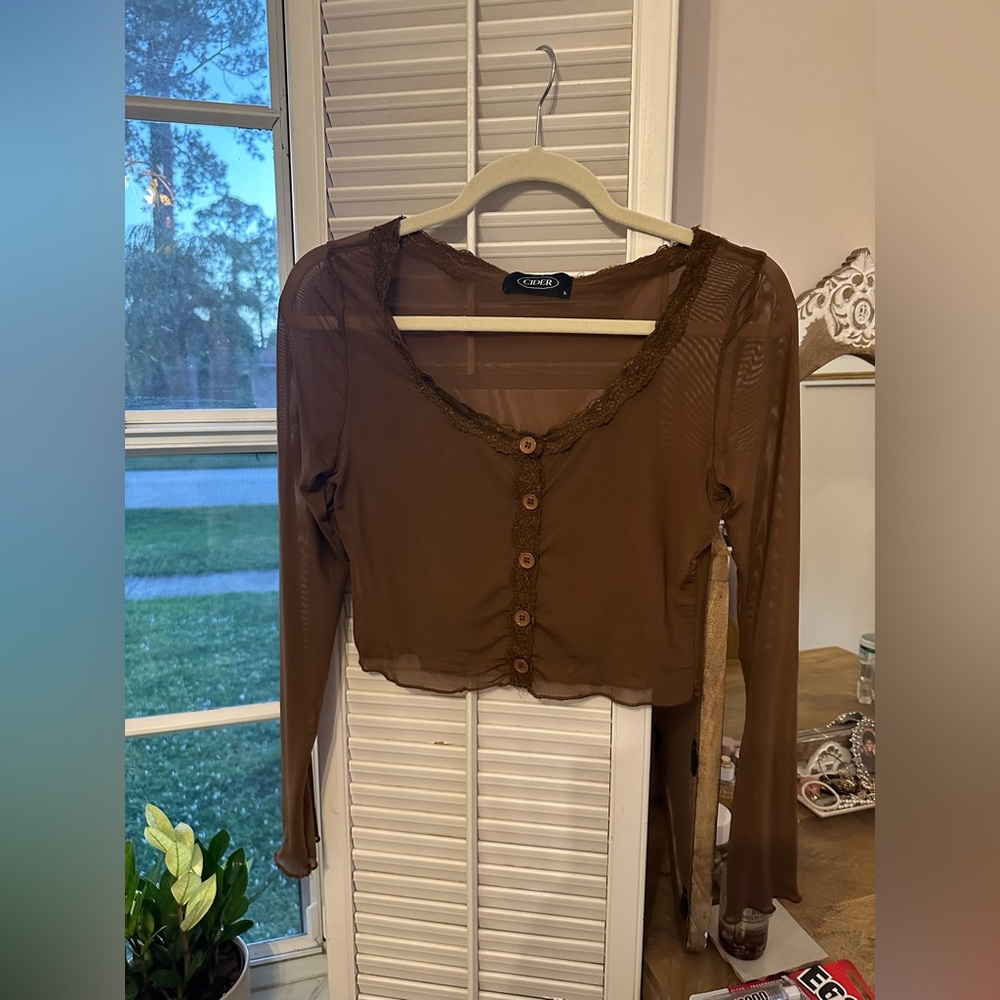 Mesh Top With Lace Details
